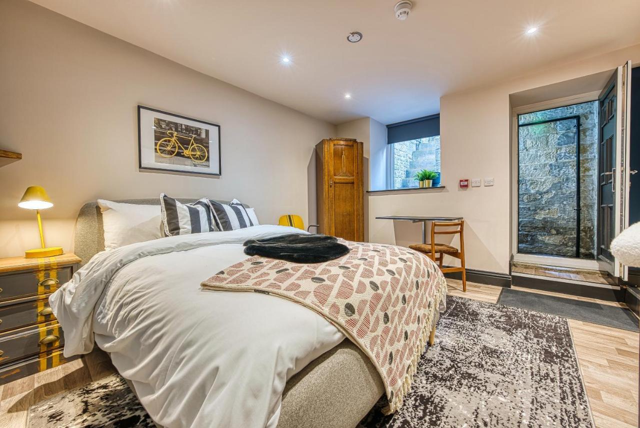 New! Unique Keighley Rooms - Perfect For Business Bagian luar foto