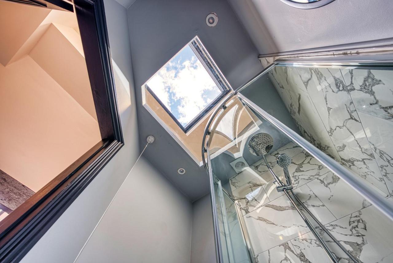 New! Unique Keighley Rooms - Perfect For Business Bagian luar foto