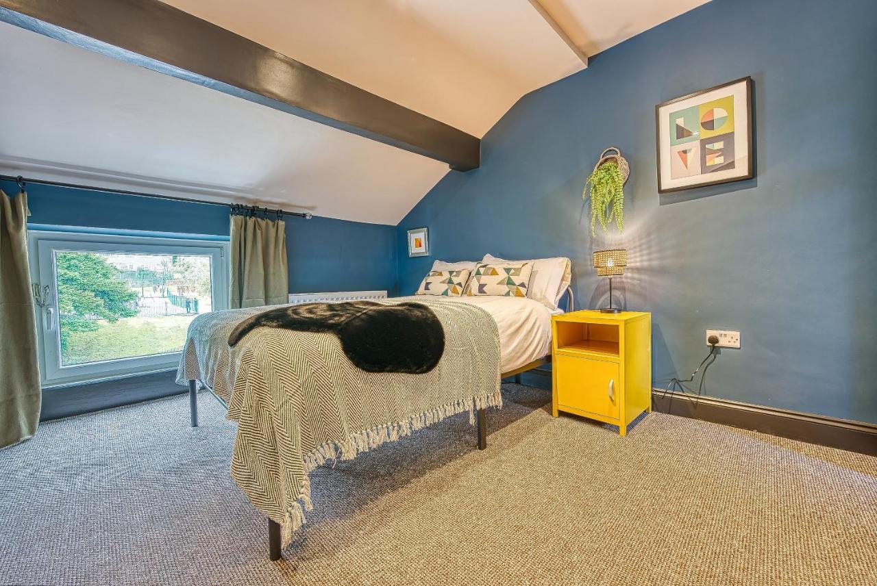 New! Unique Keighley Rooms - Perfect For Business Bagian luar foto